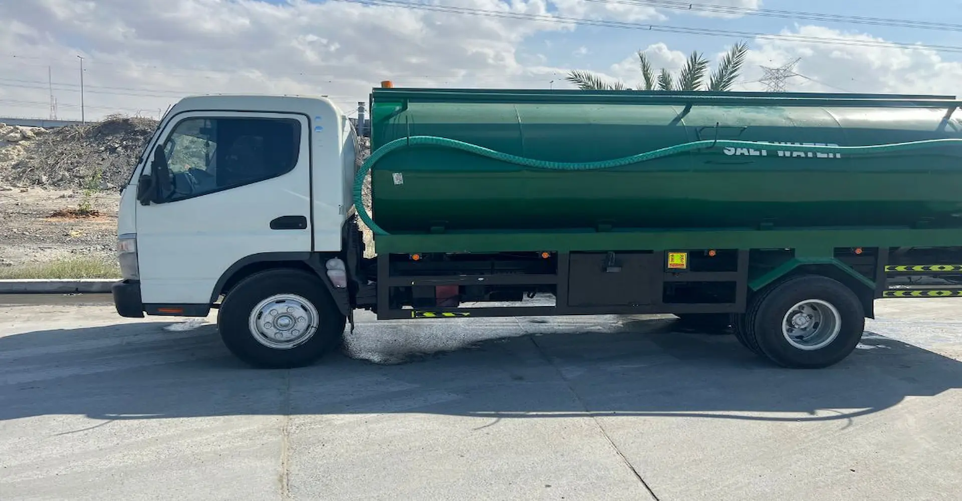 Water tanker services UAE — waste water removal and clean water supply